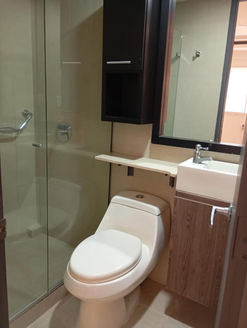 Hotel Med 33 ميديلين المظهر الخارجي الصورة