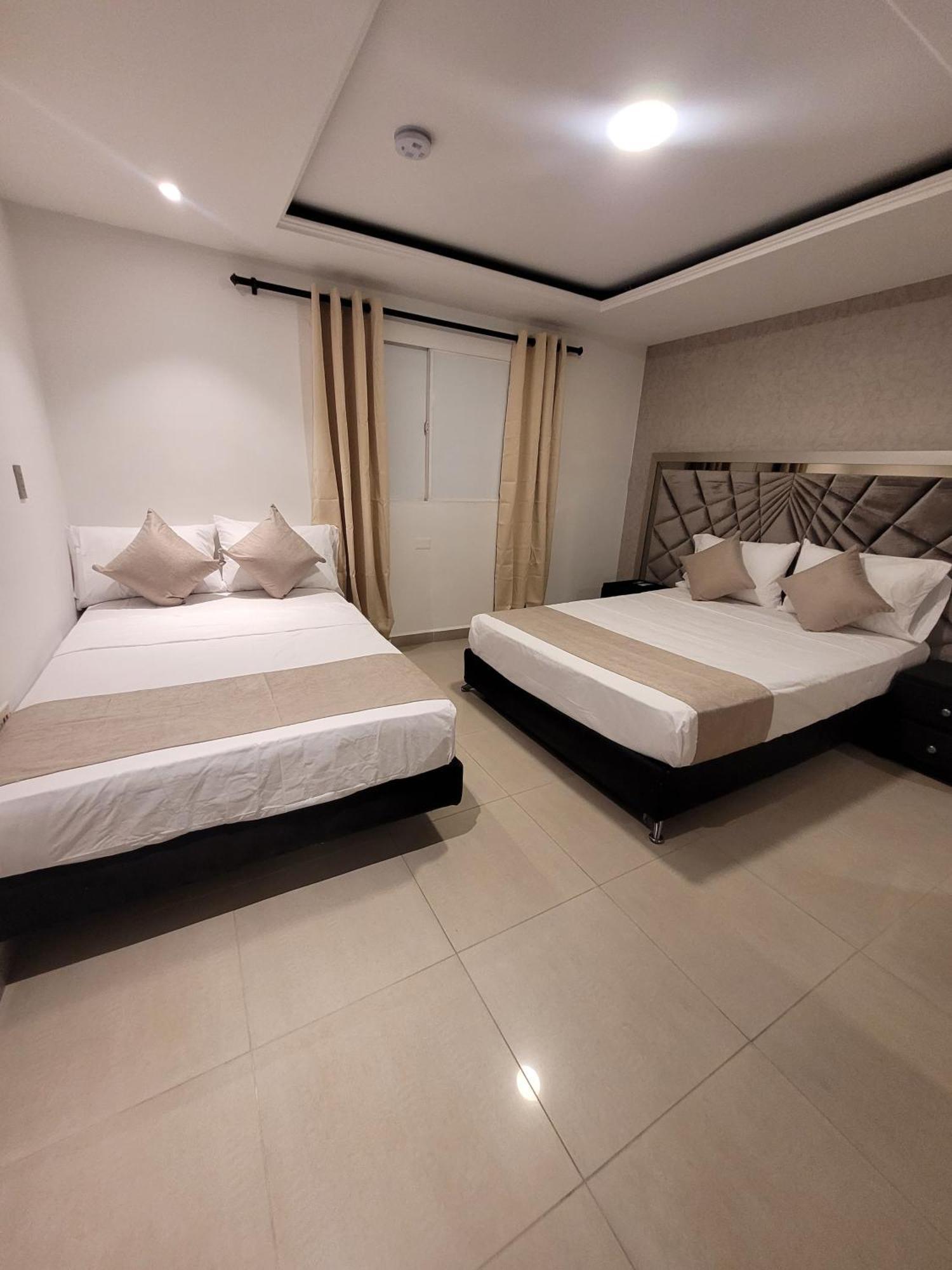 Hotel Med 33 ميديلين المظهر الخارجي الصورة